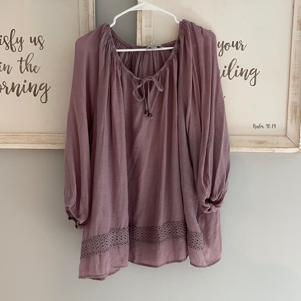 Carolyn Taylor top